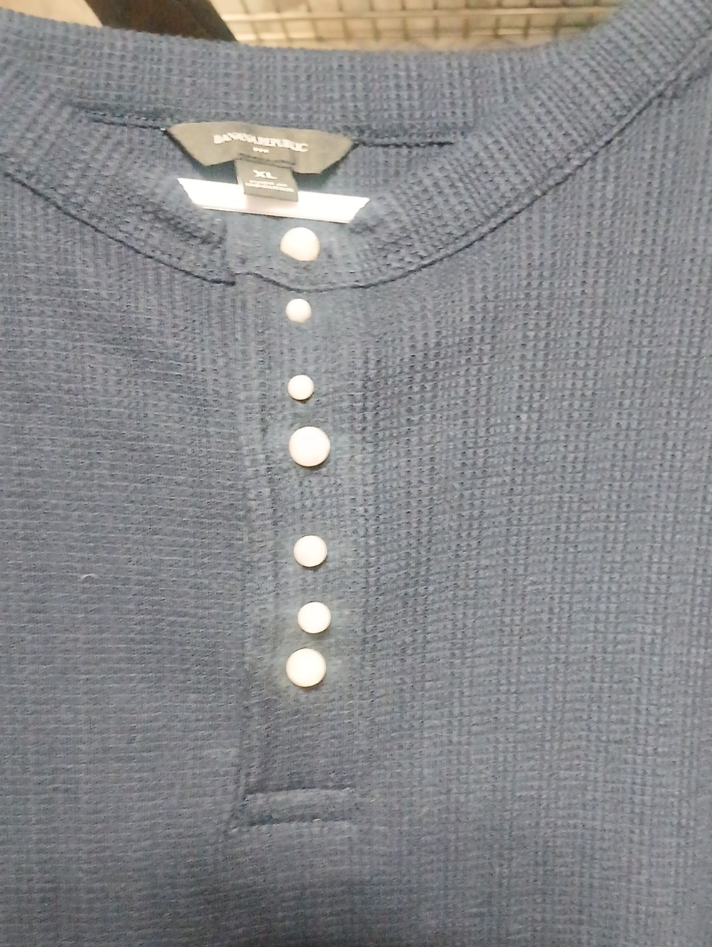 Women Banana Republic Navy Short Sleeve Henley Top - Picture 2 of 7